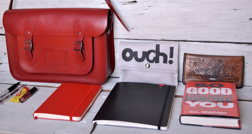 6 Ways to Keep a More Organized Purse – a small life